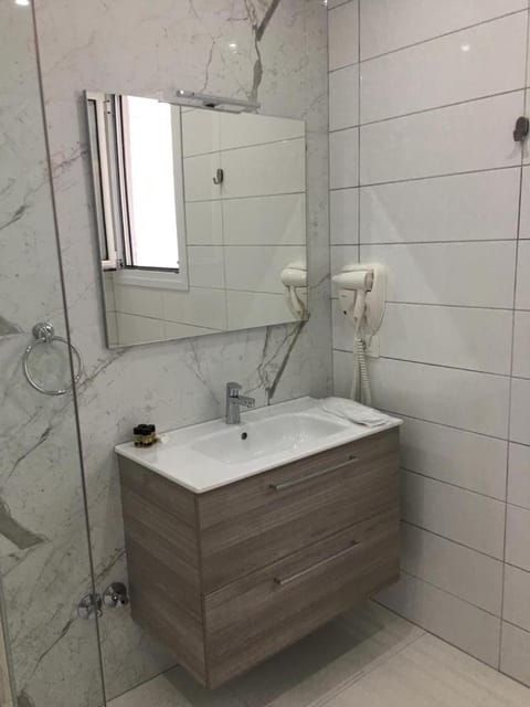 Onira luxury rooms Apartment in Sarandë