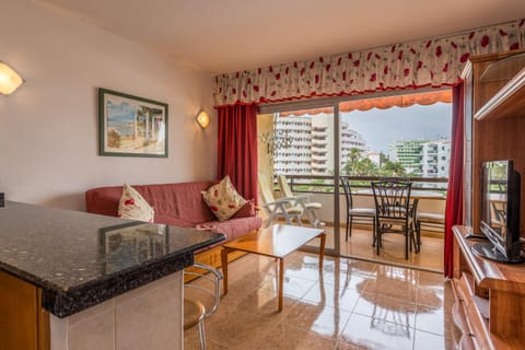 Balcony/Terrace, Living room