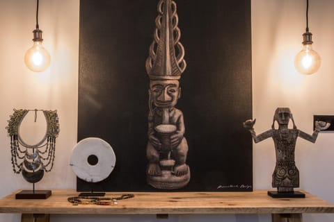 Spring, Day, Winter, Summer, Decorative detail, Decorative detail, Autumn, On site