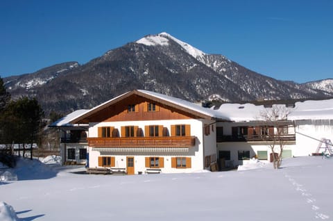Facade/entrance, Winter