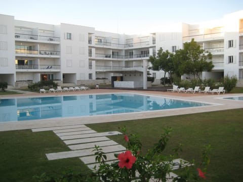 Day, Garden view, Pool view, Swimming pool, sunbed
