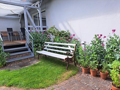 Garden, Garden view