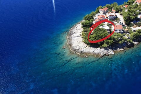 Property building, Facade/entrance, Natural landscape, Bird's eye view, View (from property/room), Other, Beach, Beach, Garden view, Sea view, Area and facilities