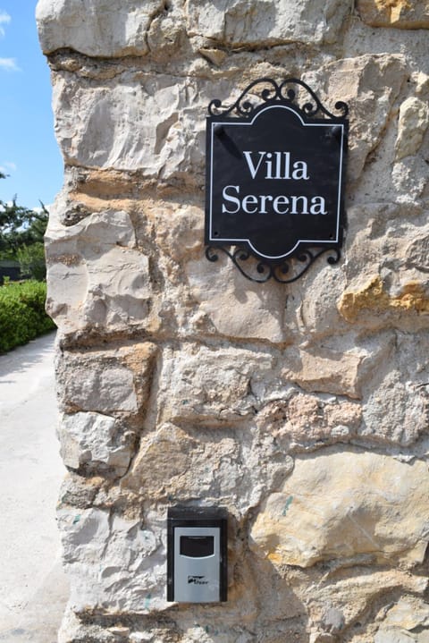 Property logo or sign