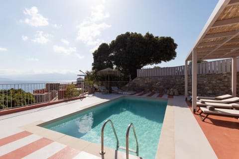 Sea view, Swimming pool
