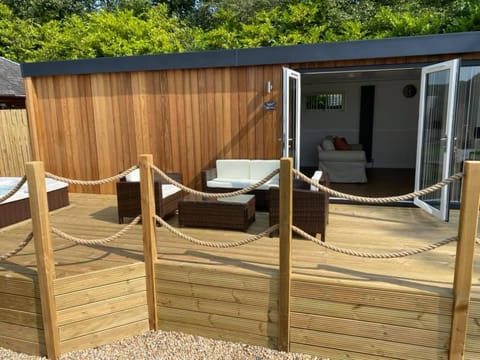 Balmaha Lodges and Apartments Nature lodge in Scotland