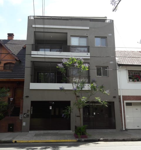 Property building, Facade/entrance, Lobby or reception
