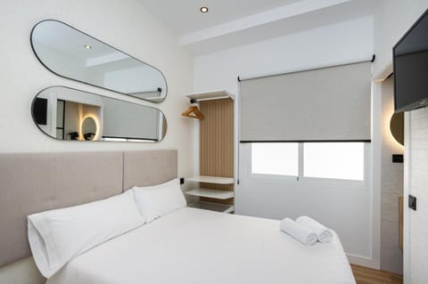 Hostal Alicia Bed and Breakfast in San Pedro de Alcántara