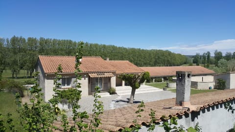 Les Prairies de l'Encrême House in Provence-Alpes-Côte d'Azur