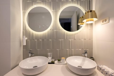 Makarska City Bay Studios Apartment in Makarska