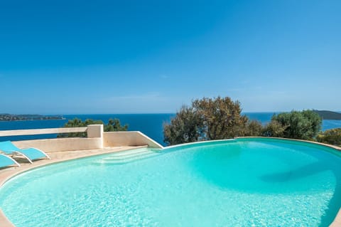 Pool view, Sea view, Swimming pool