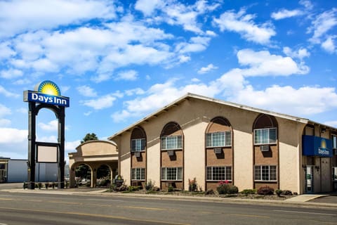 Property building, On site