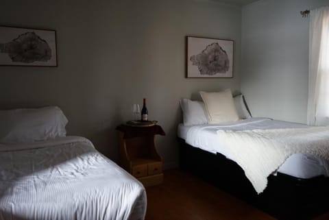 Alamoosook Lakeside Inn Orland Bed and Breakfast in Orland