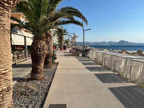 Day, Natural landscape, Beach, Sea view