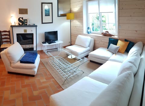 Ty Jeanne, le charme de la pierre au coeur du village House in Plougasnou