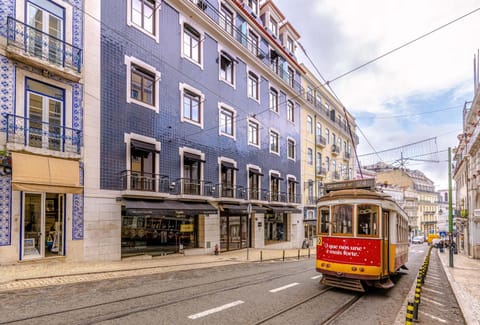 Property building, Neighbourhood, City view, Street view