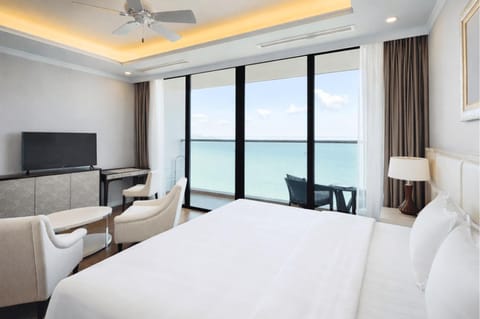 Bed, View (from property/room), Bedroom