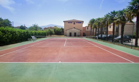 Facade/entrance, View (from property/room), Tennis court