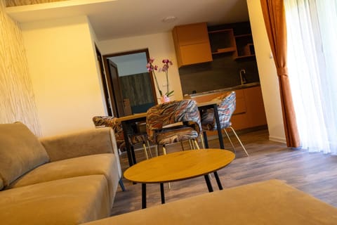 Apartments and Rooms Villa Majestic Bed and Breakfast in Lika-Senj County