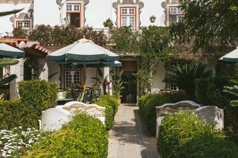 Property building, Garden