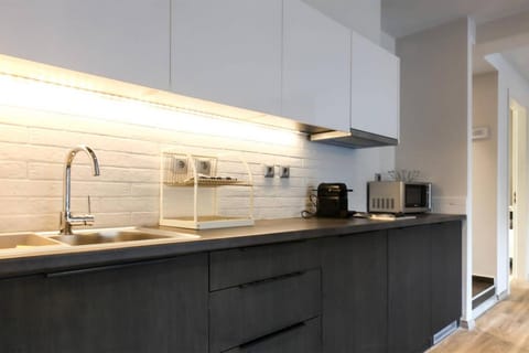 TONI'S 2BD Gem House near Plaka and Syntagma Apartment in Plaka