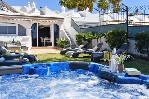 Garden, Spa and wellness centre/facilities