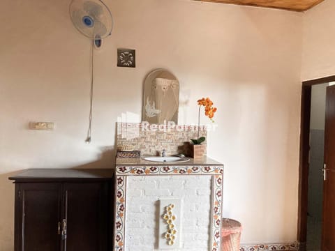 Taman Ayu Homestay Munduk Mitra RedDoorz Vacation rental in Bali
