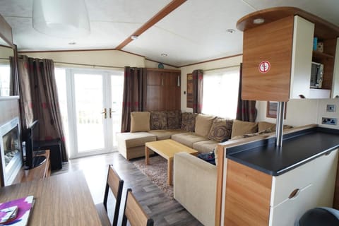 Manor Park Hunstanton pets go free Linen Included House in Hunstanton