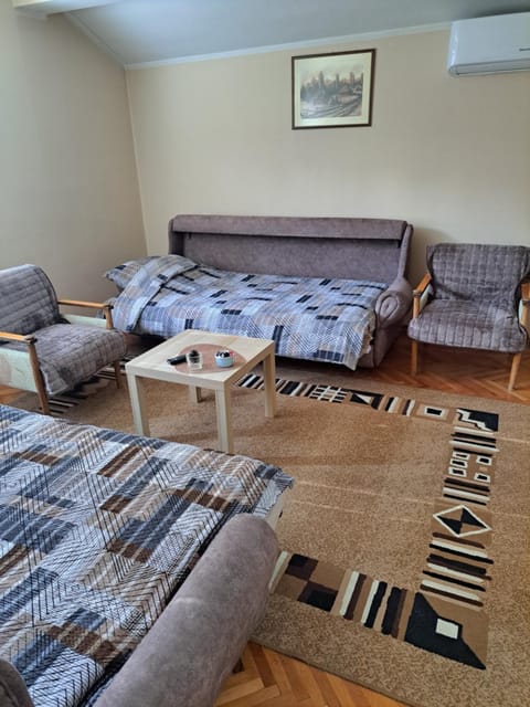 Dvosoban stan Apartment in Zlatibor District, Serbia