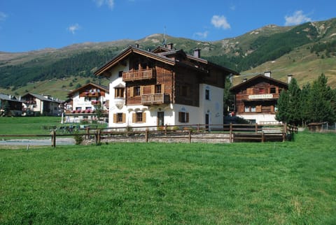 Property building, Summer