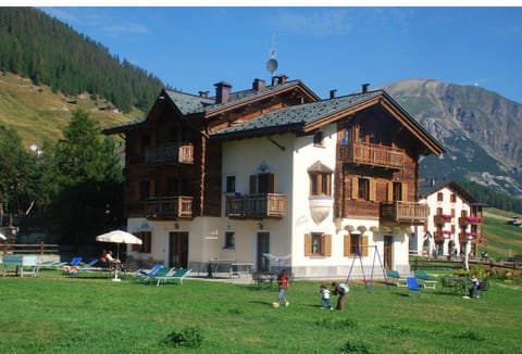 Property building, Summer