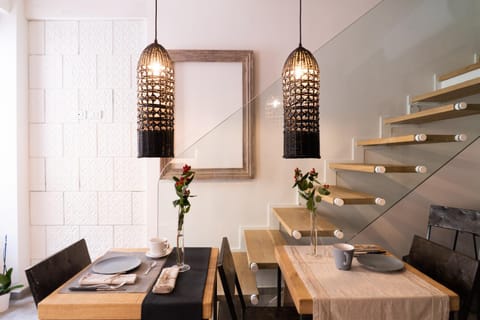 Communal lounge/ TV room, Decorative detail, Communal kitchen