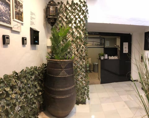 Facade/entrance, Lobby or reception