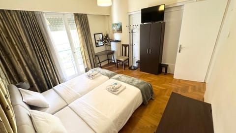 Bed, Photo of the whole room, Bedroom, wardrobe