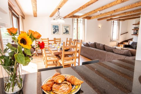 Chalet des Lacs - Chamonix Chalet in Les Houches