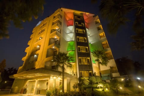 Property building, Facade/entrance