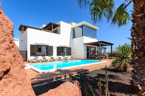 Off site, Garden view, Mountain view, Pool view, Swimming pool