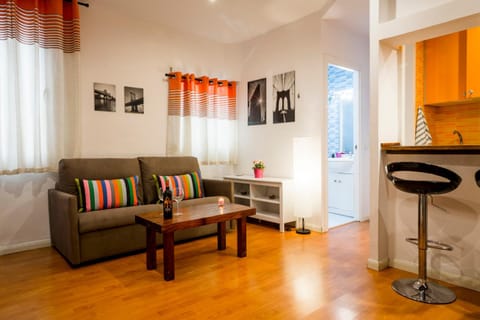 Colegiata Apartment in Centro