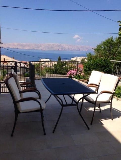 View (from property/room), Balcony/Terrace, Sea view