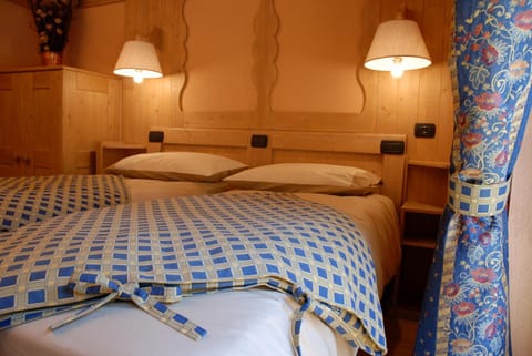 Affittacamere Lou Ressignon Bed and Breakfast in Cogne