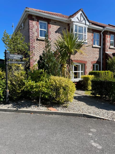Property building, Garden view