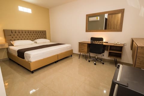 Bed, TV and multimedia, Photo of the whole room, Bedroom, hair dresser, wedding