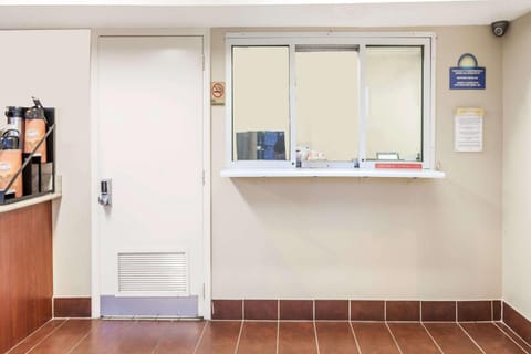 Lobby or reception, On site