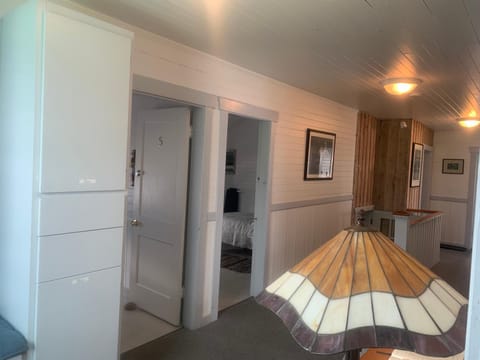 Tofino Paddlers Inn Inn in Tofino