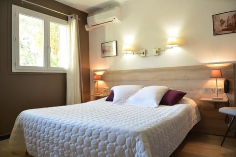 Hôtel le Grillon Hotel in L'Île-Rousse