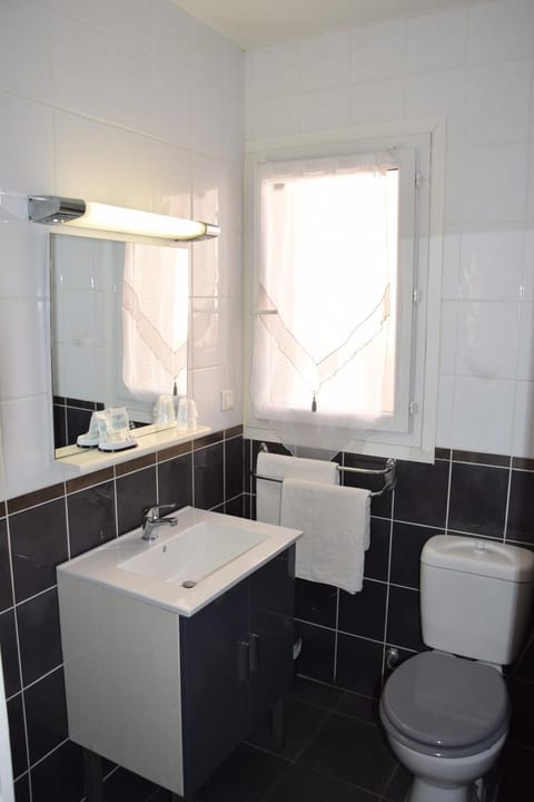 Hôtel le Grillon Hotel in L'Île-Rousse