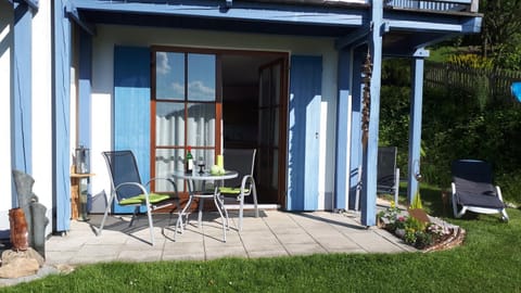 Garden, Garden, Balcony/Terrace