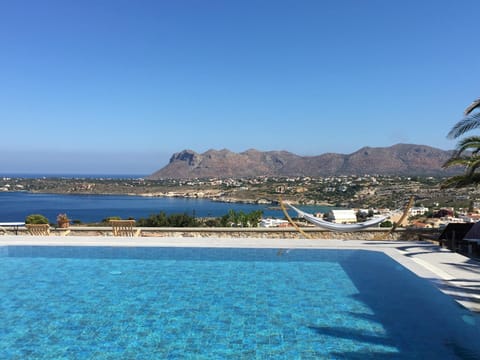 Theodosia Studios Apartment hotel in Crete