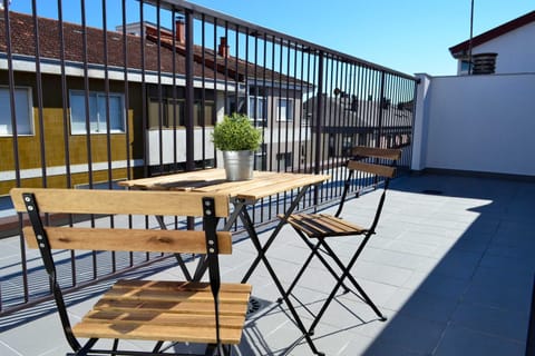 Balcony/Terrace, Decorative detail