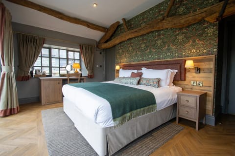 Queens Head Inn & Restaurant Bed and Breakfast in Hawkshead